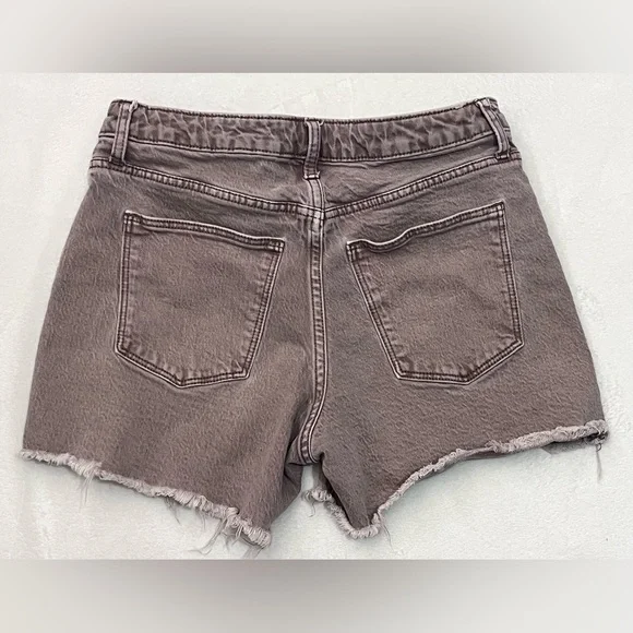Universal Thread Women’s Distressed Frayed Vintage Midi Denim Mauve Shorts - Picture 15 of 16